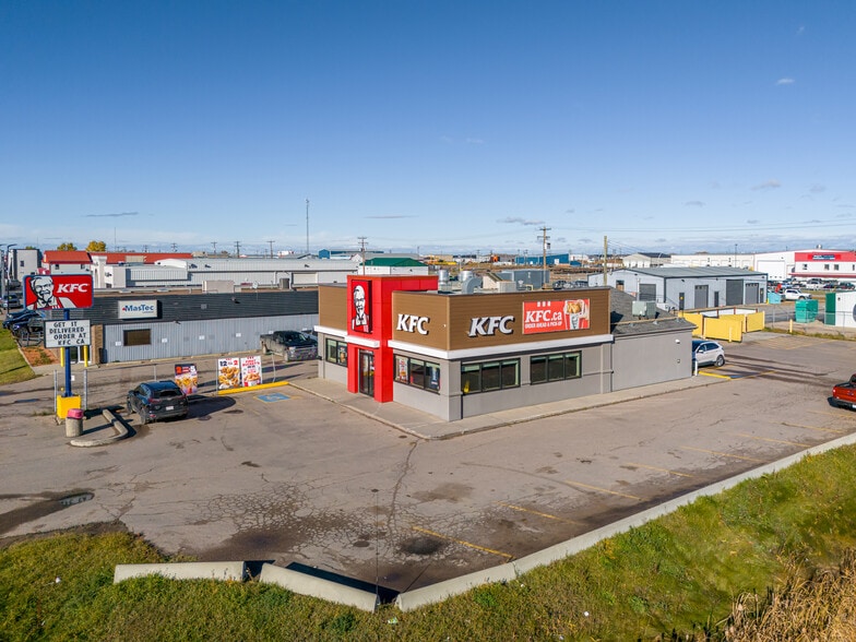 Western Canada KFC Portfolio portfolio of 18 properties for sale on LoopNet.com - Building Photo - Image 3 of 20