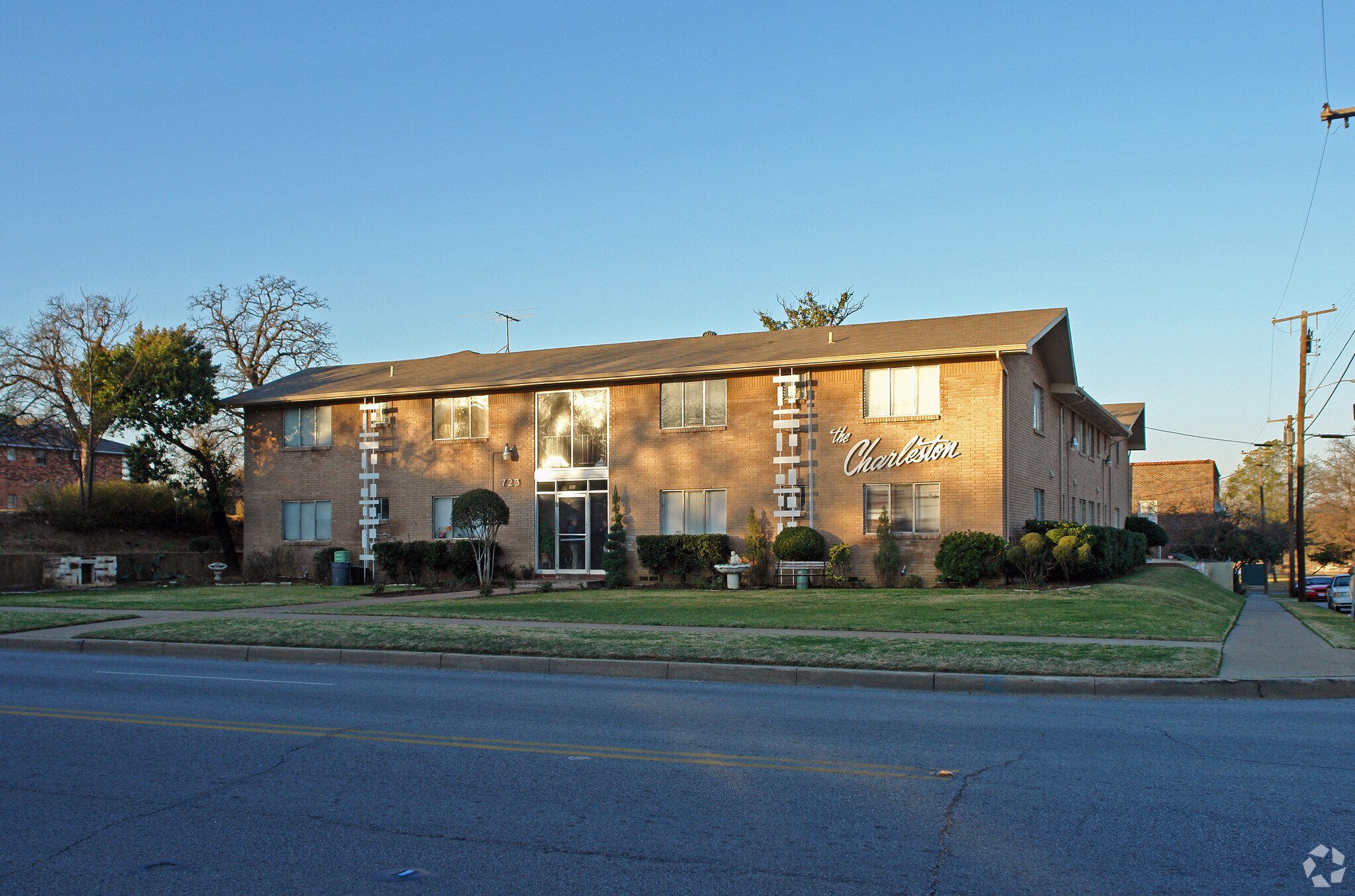 723 N Marsalis Ave, Dallas, TX for sale Primary Photo- Image 1 of 1