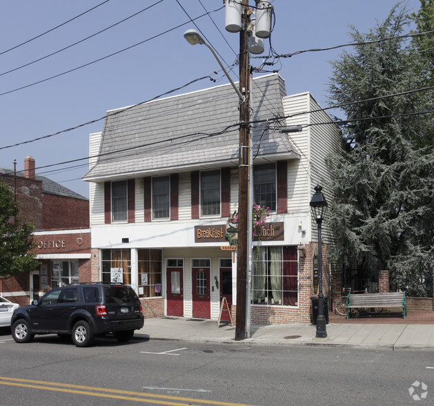 238-242 E Main St, Port Jefferson, NY 11777 | LoopNet