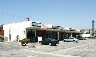 Castaic Plaza - Bar