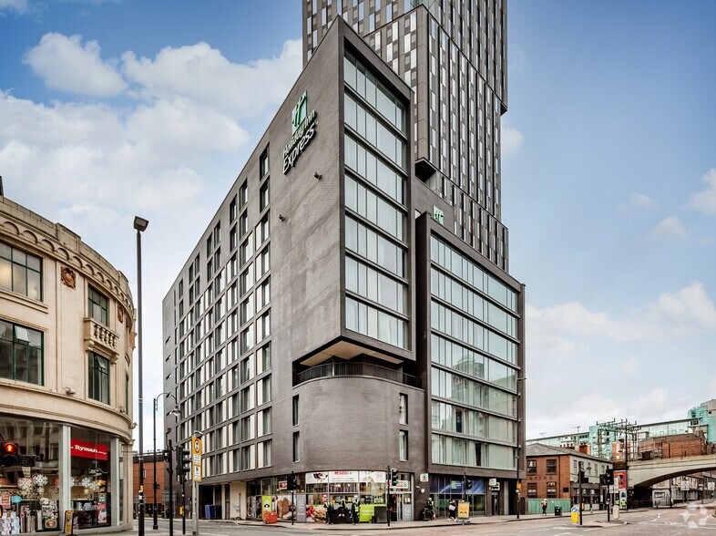 2-4 Oxford Rd, Manchester for sale - Primary Photo - Image 1 of 1