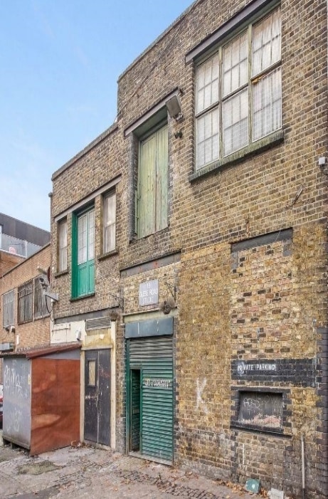 18-19 Glebe Rd, London for sale Primary Photo- Image 1 of 1