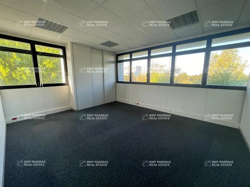 Vente Bureaux 200 m² à 403 m² - Photo 1