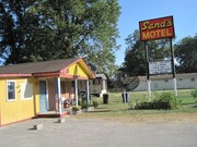 Sands Motel - Motel