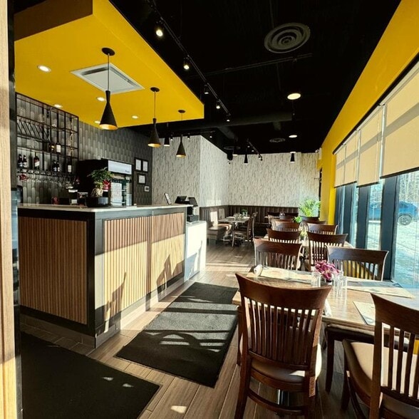 11808 24 St SW, Calgary, AB for lease - Interior Photo - Image 1 of 2