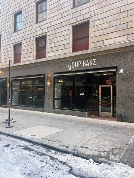 133 N Wells St, Chicago, IL for lease - Primary Photo - Image 1 of 1