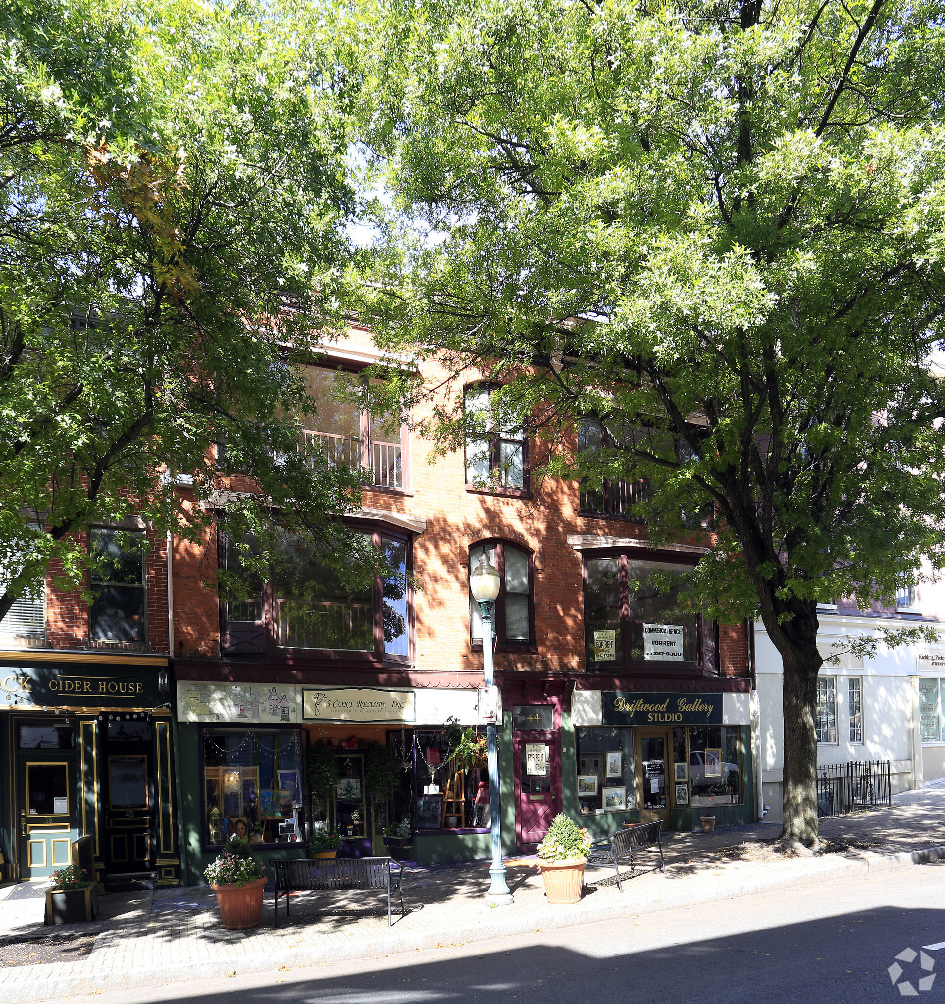 44 N Division St, Peekskill, NY for sale Primary Photo- Image 1 of 1