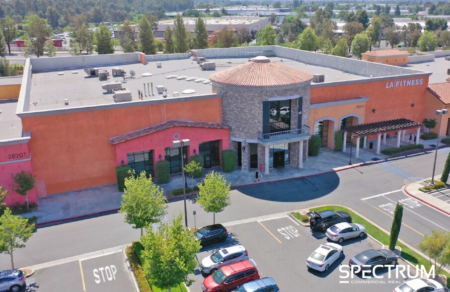 28207-28313 Newhall Ranch Rd, Valencia, CA for lease - Building Photo - Image 2 of 13