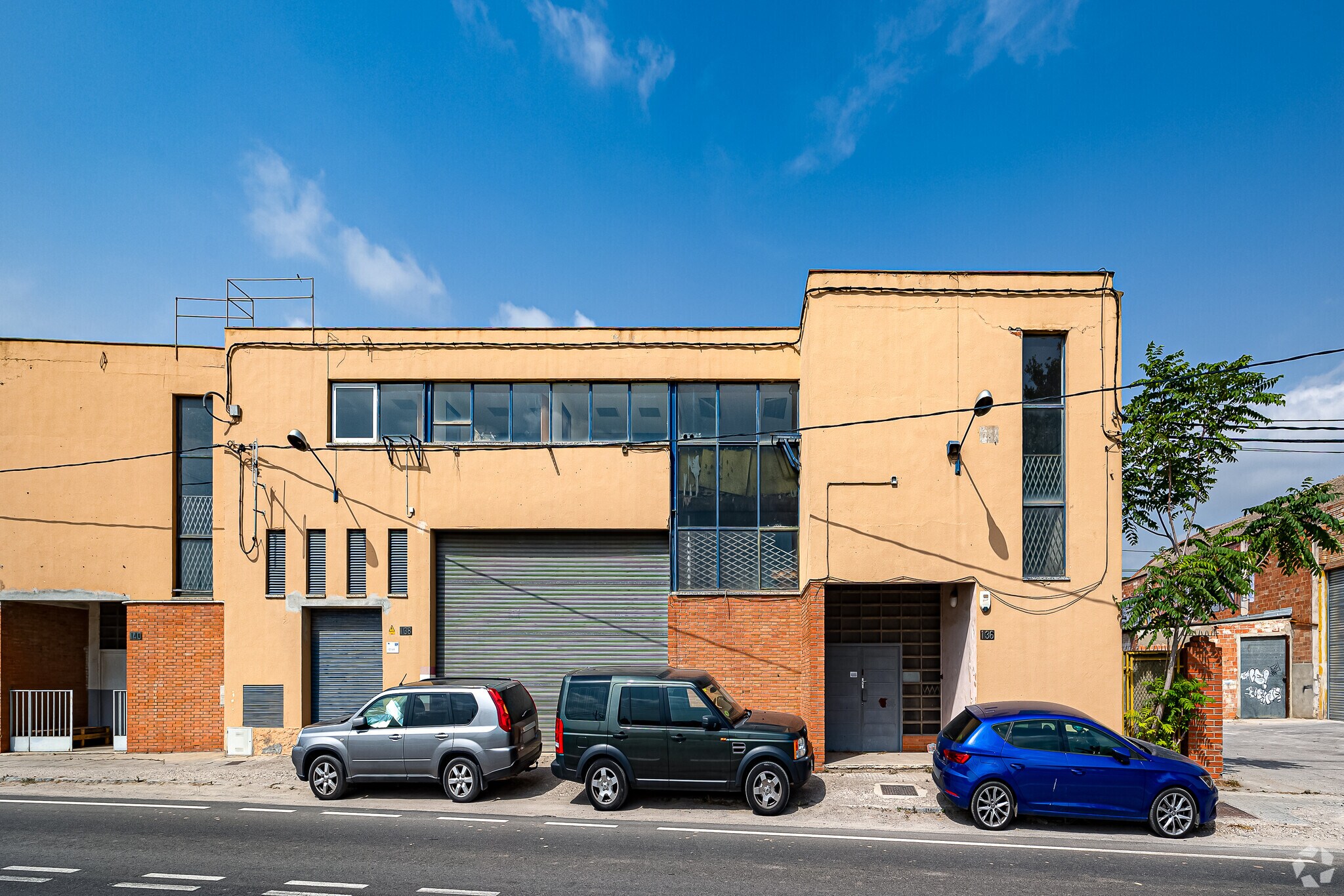 Industrial in Santa Coloma de Cervelló, Barcelona for lease Primary Photo- Image 1 of 3