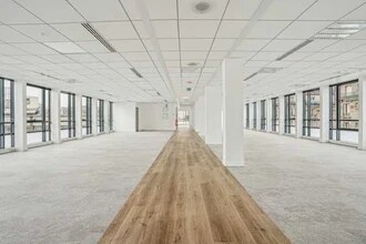 100 Rue De Villiers, Levallois-Perret for lease Interior Photo- Image 1 of 9