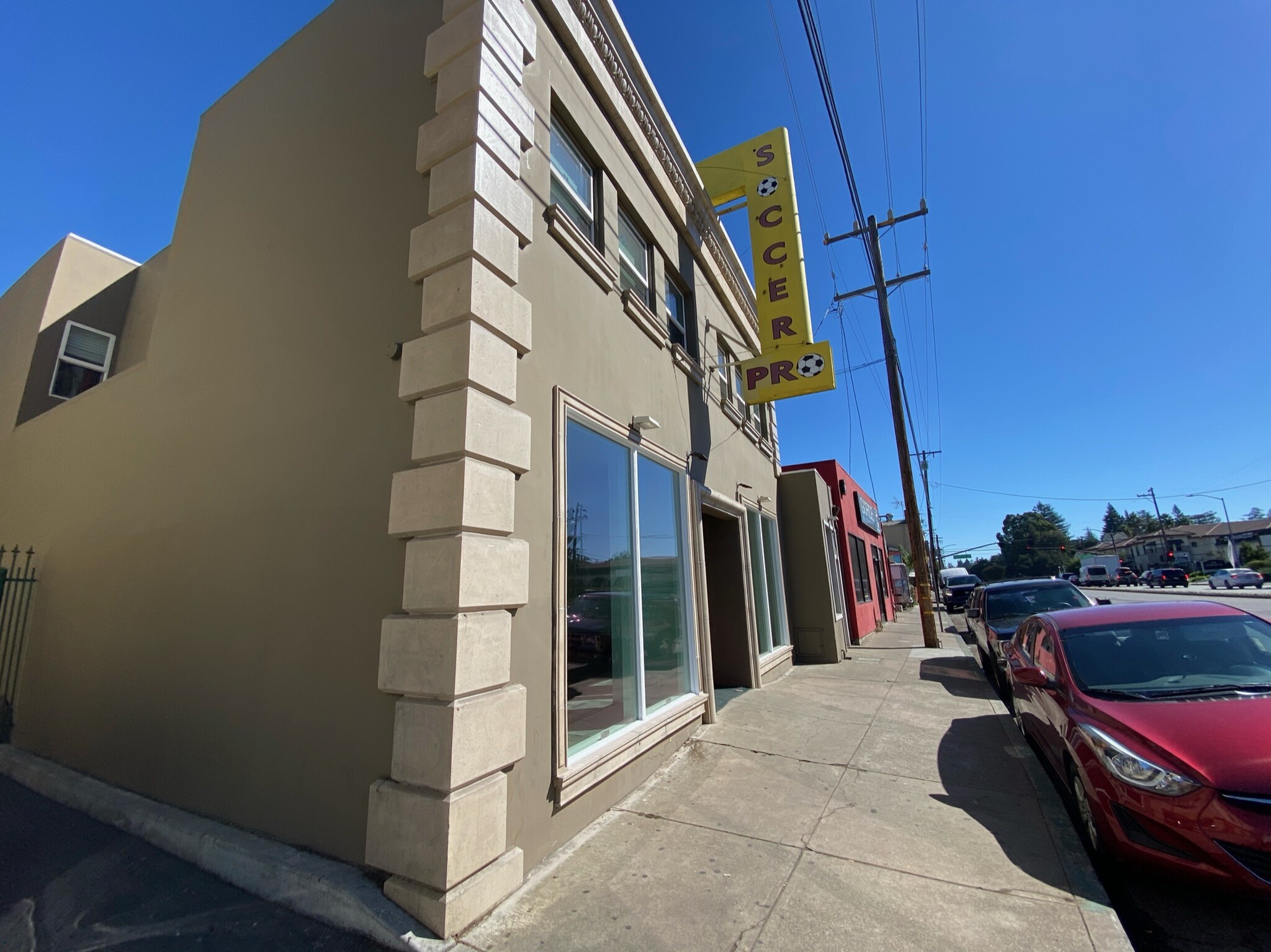 2737-2739 El Camino Real, Redwood City, CA for lease Building Photo- Image 1 of 18