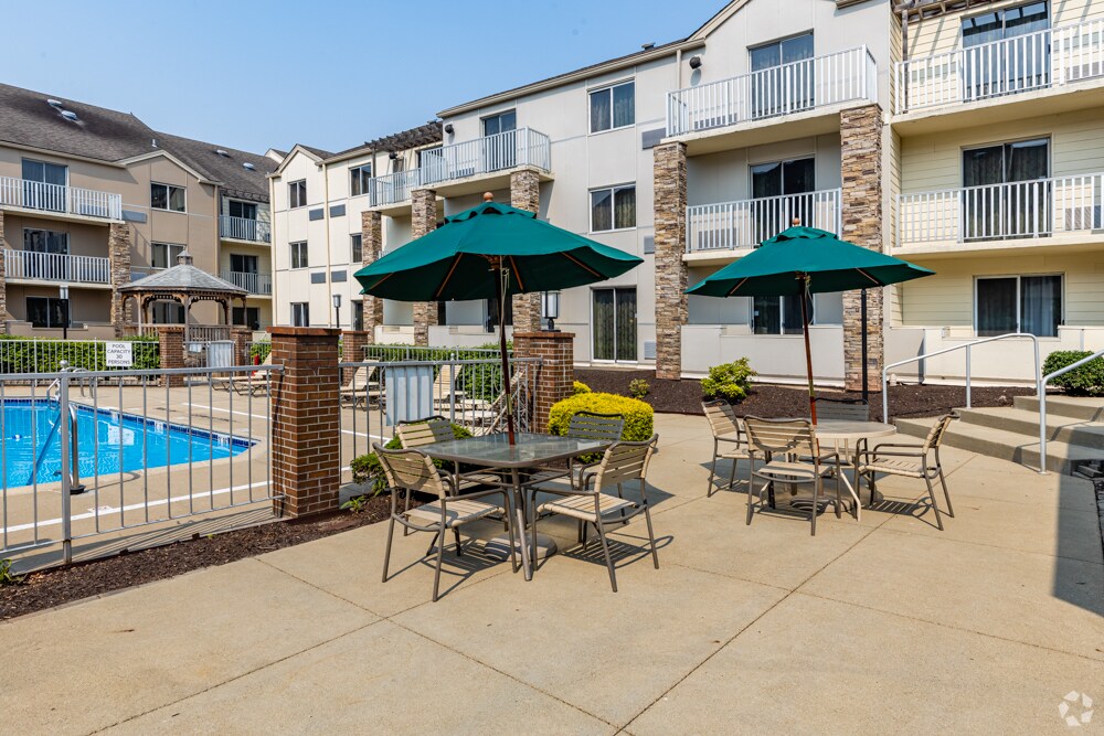 5311 Campbells Run Rd, Pittsburgh, PA 15205