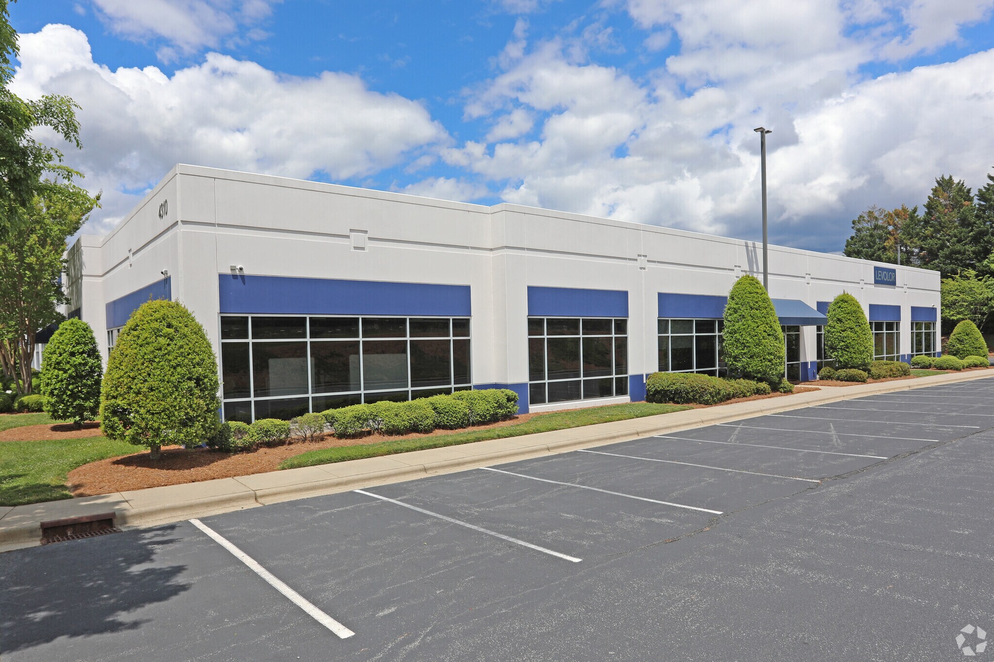 4310 Regency Dr, High Point, NC for sale Building Photo- Image 1 of 1