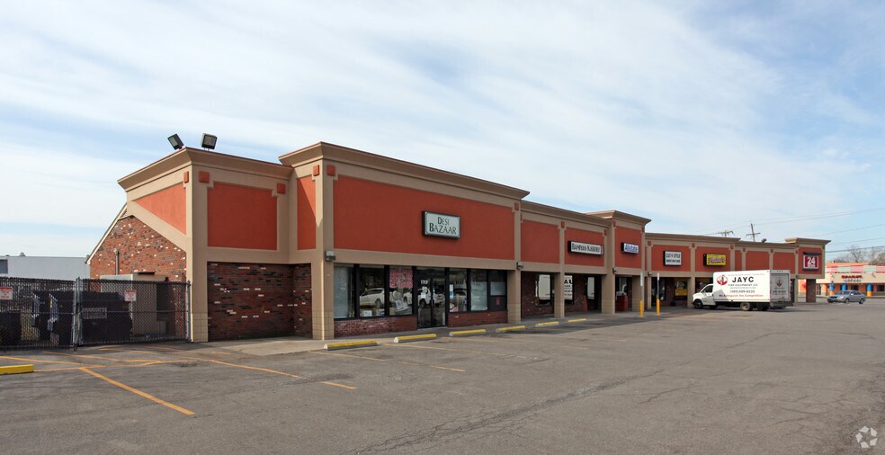 1703-1717 Crittenden Rd, Rochester, NY for sale - Primary Photo - Image 1 of 1