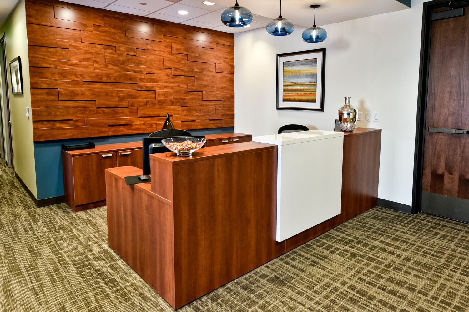 3597 E Monarch Sky Ln, Meridian, ID for lease Interior Photo- Image 1 of 9