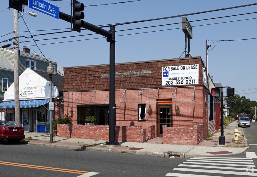 1084 Madison Ave, Bridgeport, CT 06606