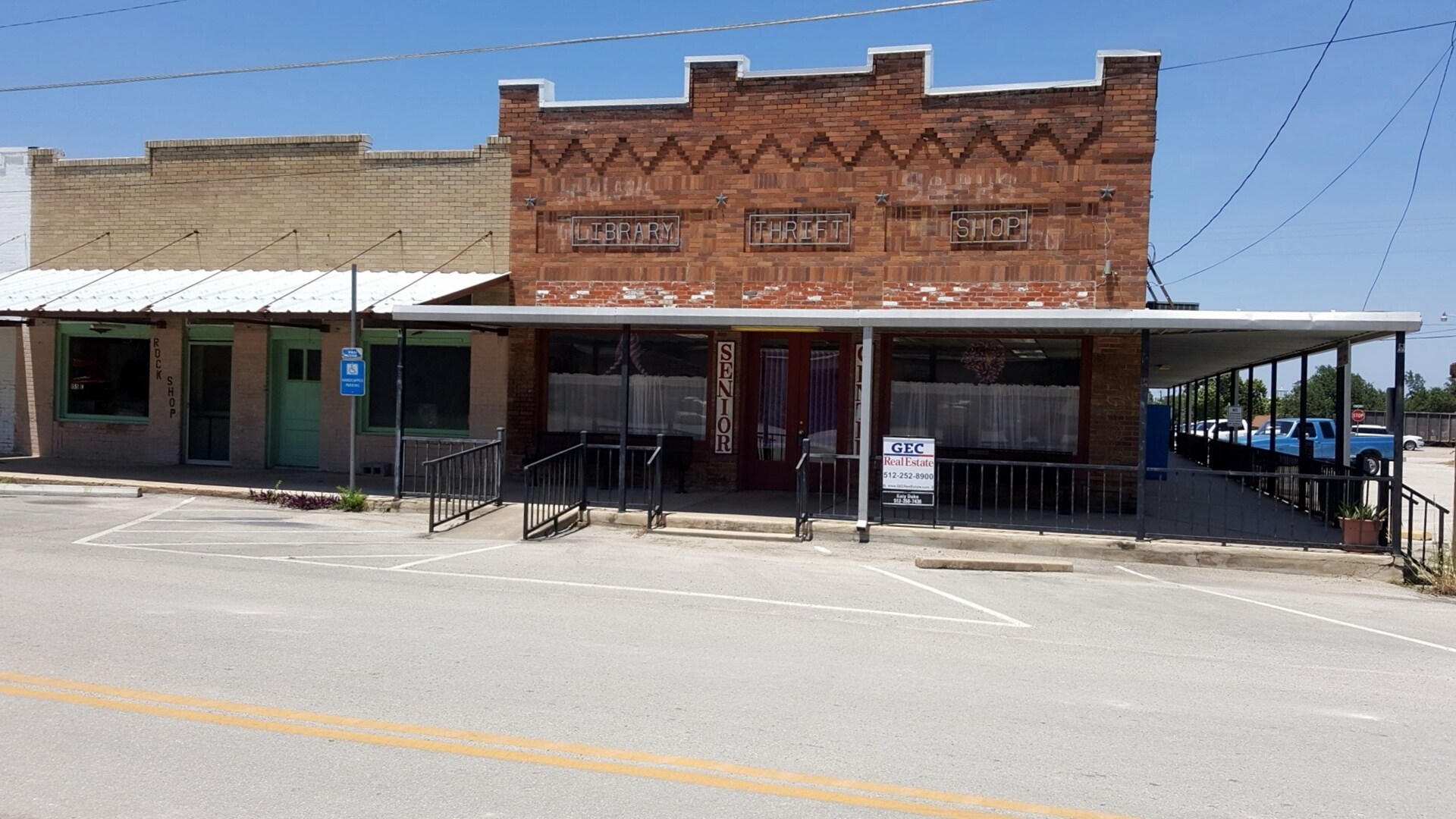 163 E Vaughan St, Bertram, TX for sale Primary Photo- Image 1 of 1