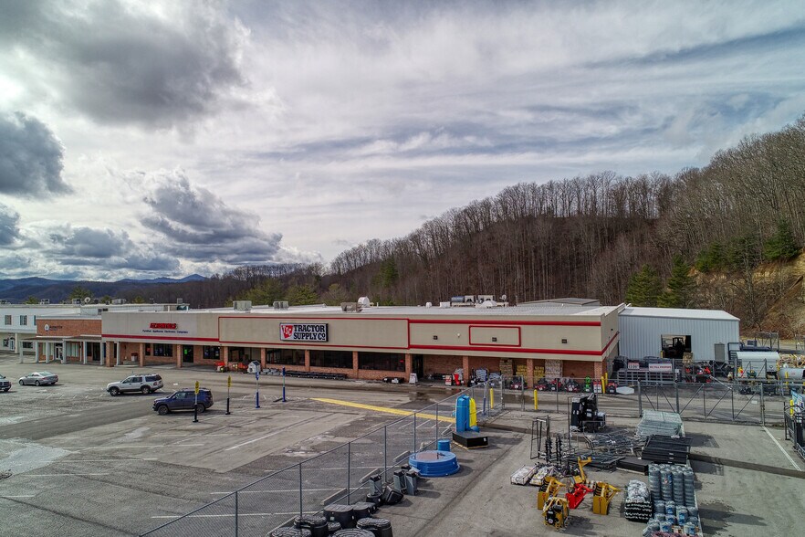 181 Plaza Rd, Wise, VA for sale - Primary Photo - Image 1 of 1