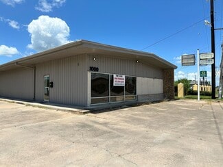 More details for 1000 Avenue F, Bay City, TX - Flex for Lease