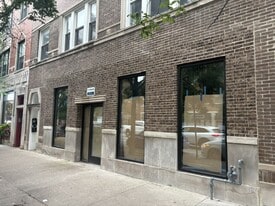 1925 W Montrose Ave, Chicago IL - Retail Space