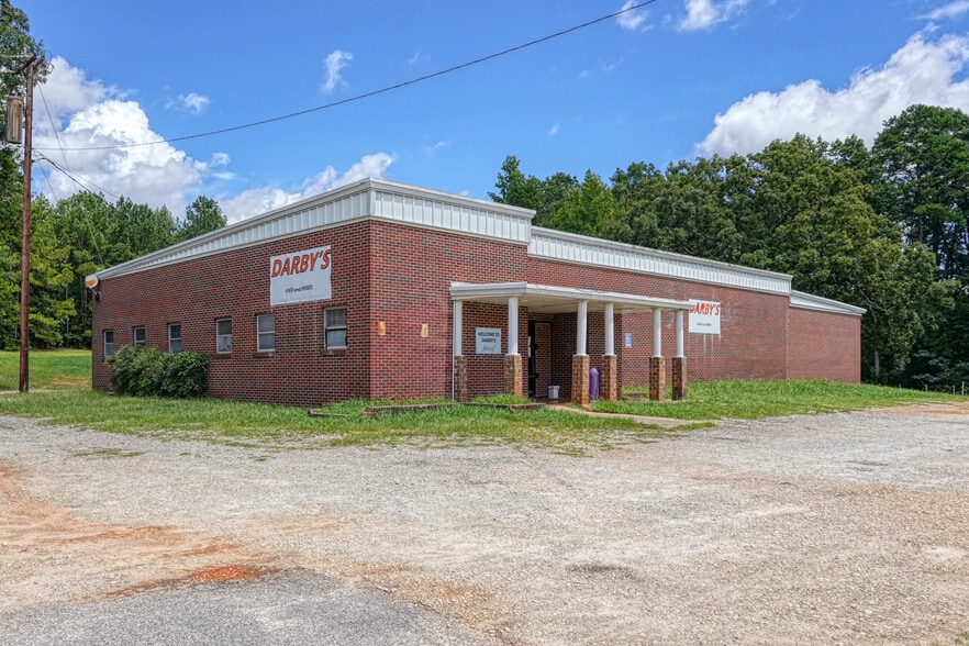 4895 S Pine St, Spartanburg, SC for sale - Building Photo - Image 2 of 36