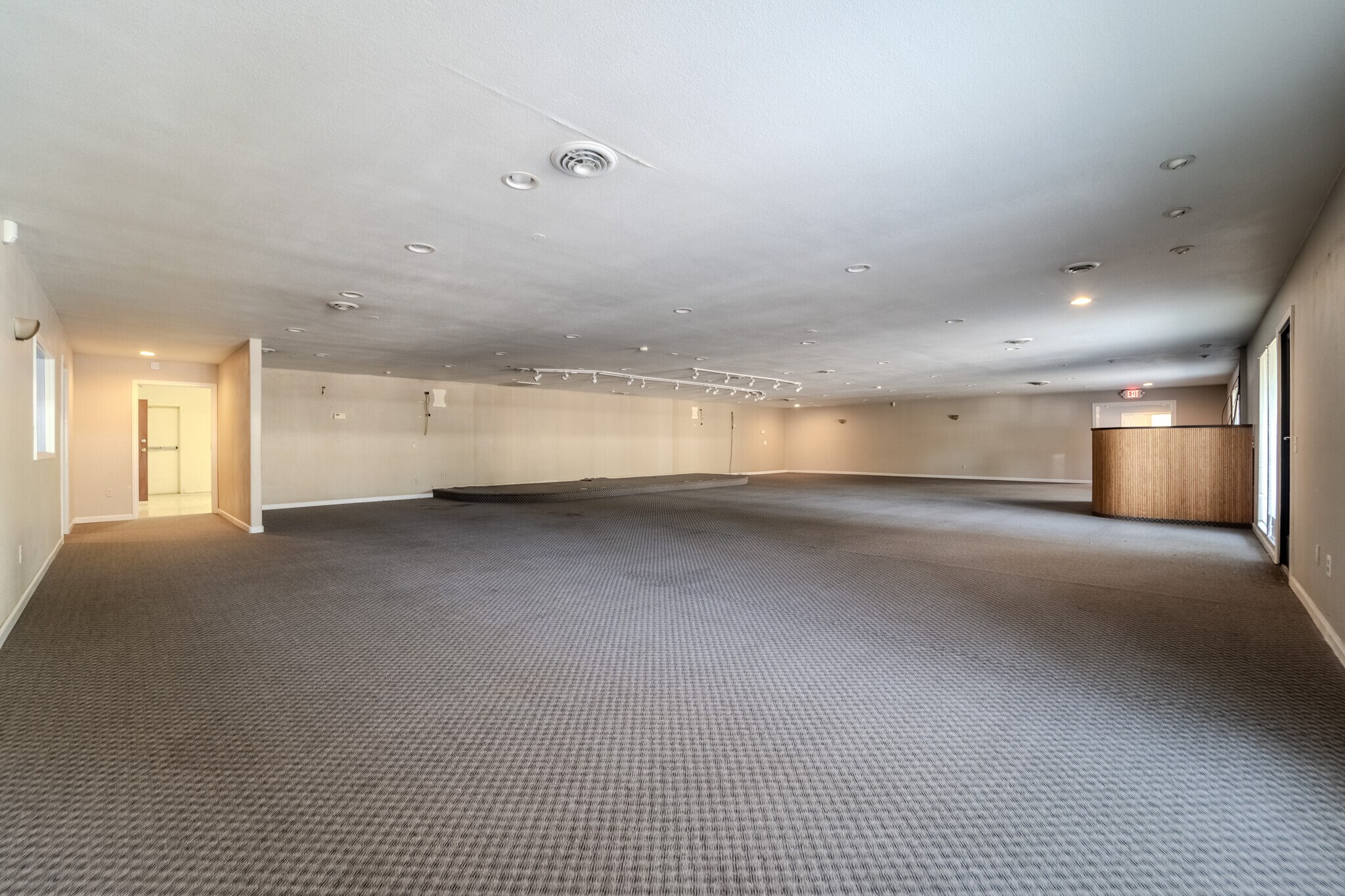 1548 Poole Blvd, Yuba City, CA 95993 Office/Retail for Lease