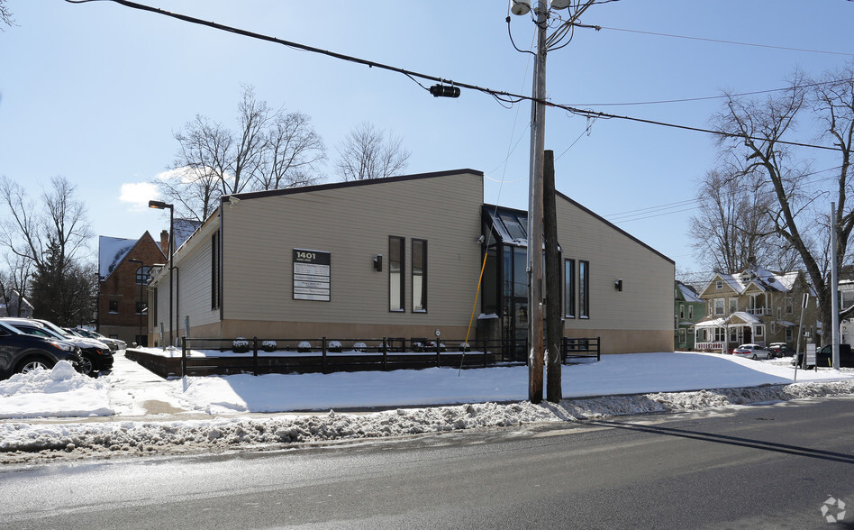 1401 Union St, Schenectady, NY for lease - Primary Photo - Image 1 of 23