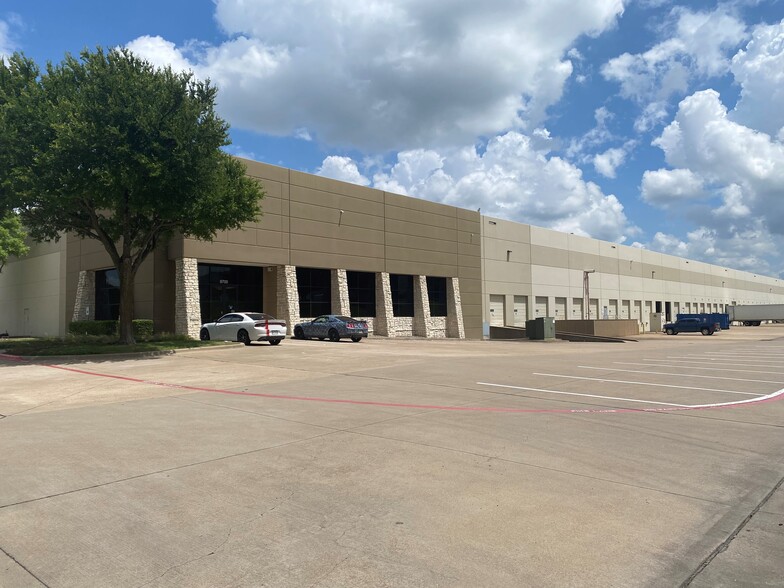 2777 W Danieldale Rd, Dallas, TX for lease - Building Photo - Image 1 of 21