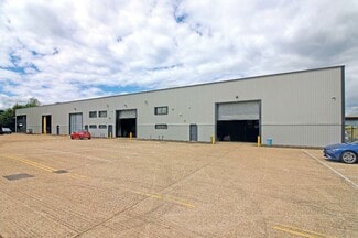 More details for 5-8 Cartwright Rd, Stevenage - Industrial for Lease