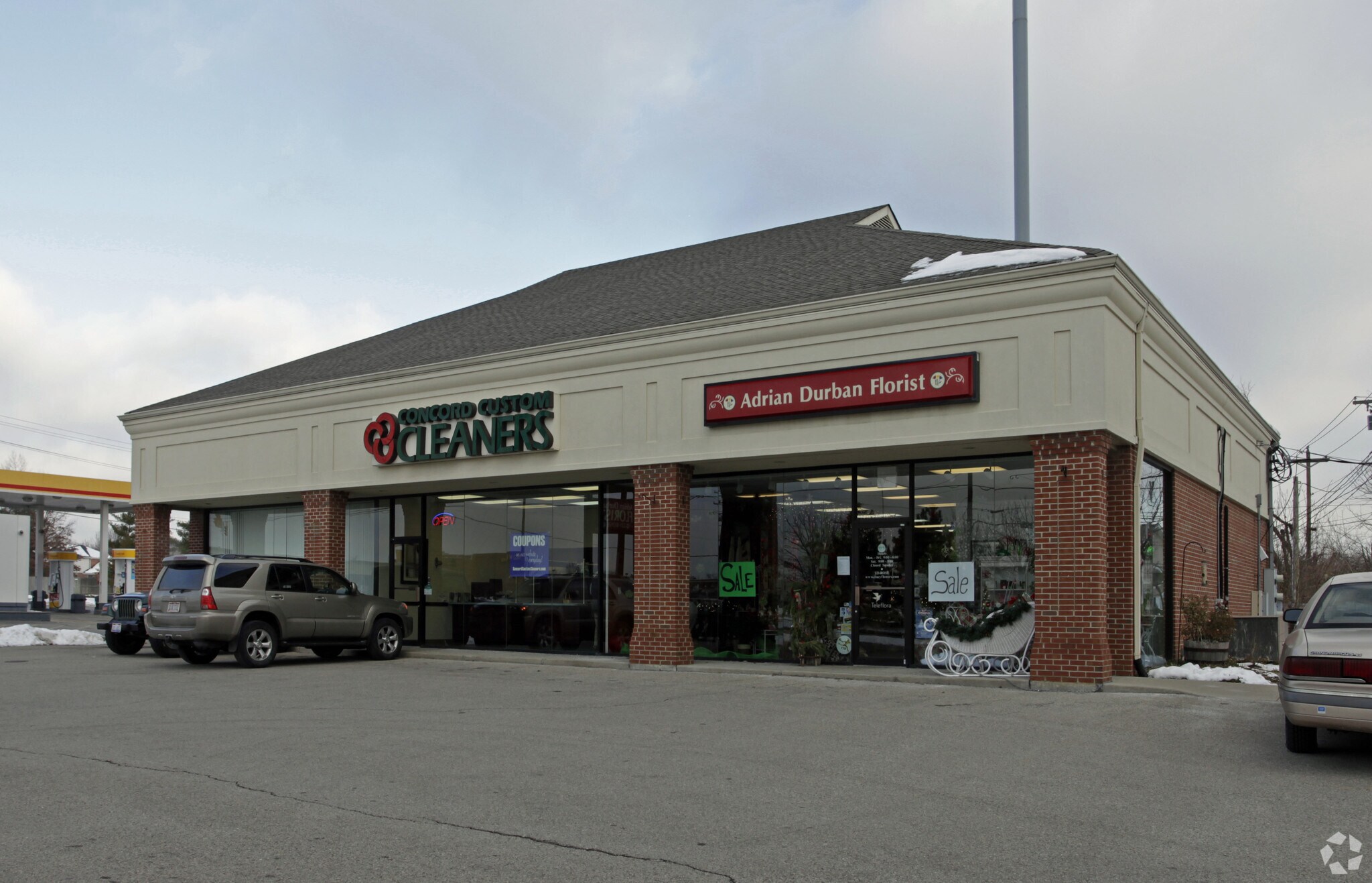 8580 E Kemper Rd, Cincinnati, OH for sale Primary Photo- Image 1 of 1