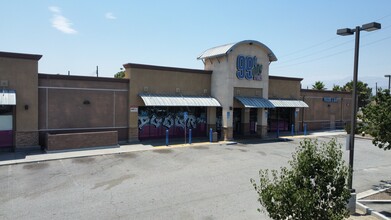 1481 N La Cadena Dr, Colton, CA for lease Building Photo- Image 2 of 5