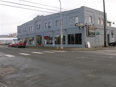 500 N Tower, Centralia, WA for lease - Primary Photo - Image 1 of 54