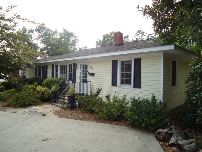 204 Silver Bluff Rd, Aiken, SC 29803