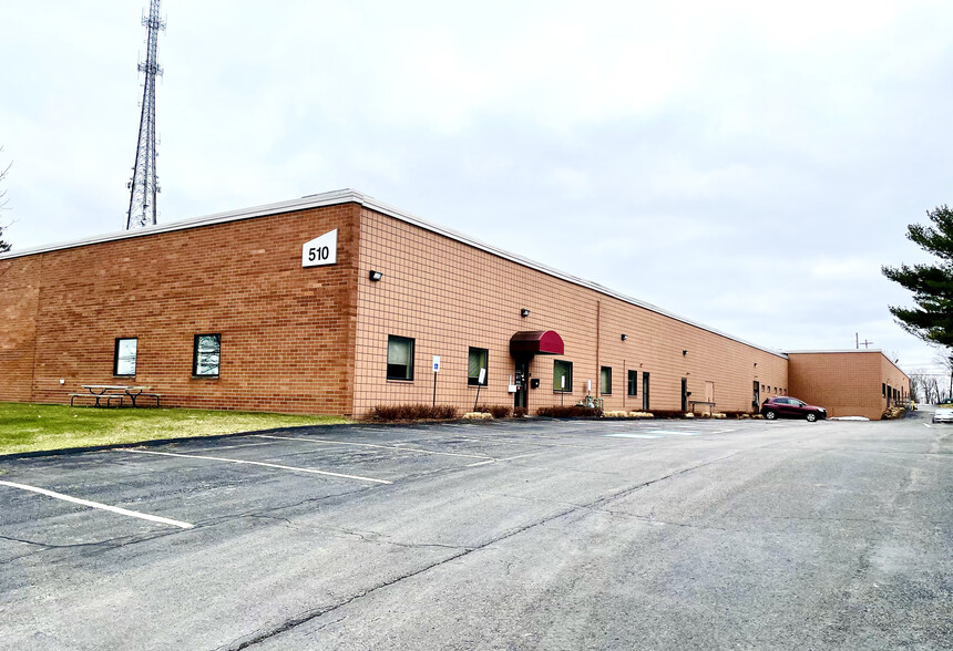 510-550 Seco Rd, Monroeville, PA for lease - Building Photo - Image 1 of 10