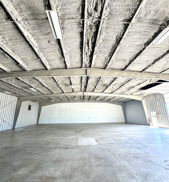 3306 Ella Blvd, Houston, TX for lease - Building Photo - Image 2 of 6