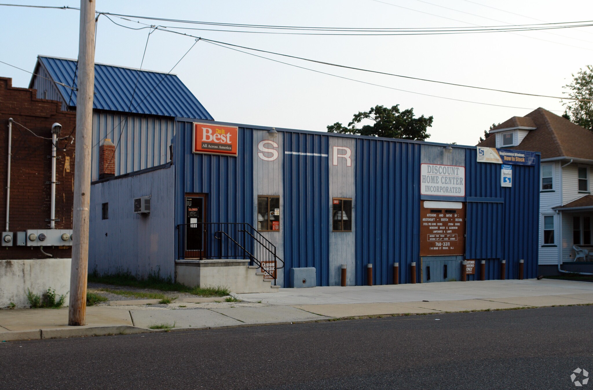 1 W Broad Ave, Berlin, NJ for sale Primary Photo- Image 1 of 1