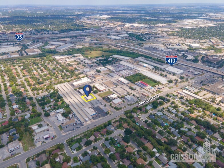 4219-4227 Gatecrest, San Antonio, TX for lease - Building Photo - Image 3 of 9