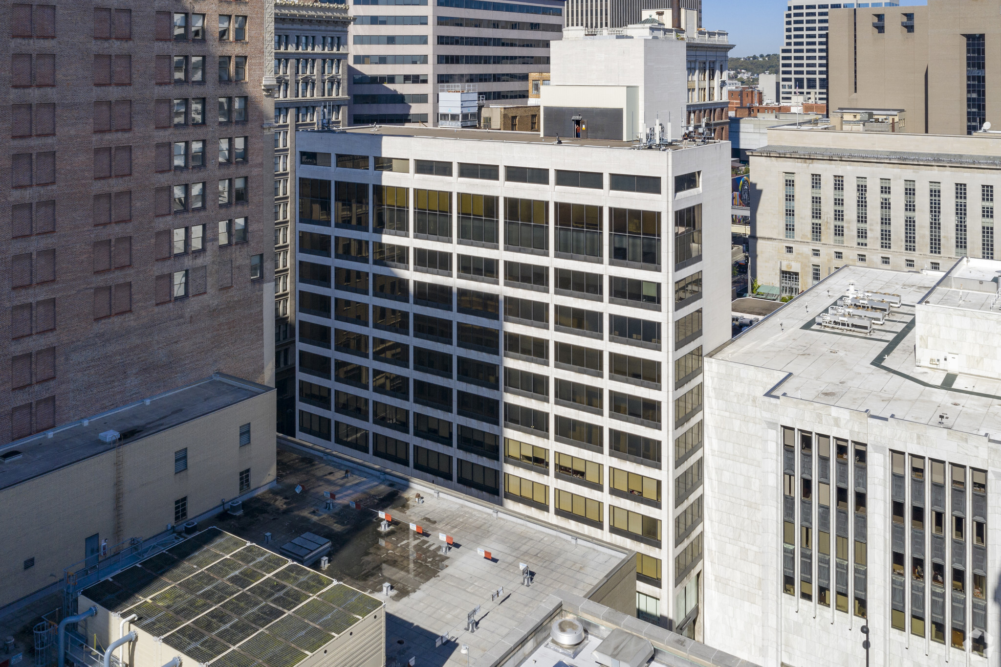 120 E Fourth St, Cincinnati, OH for sale Building Photo- Image 1 of 1