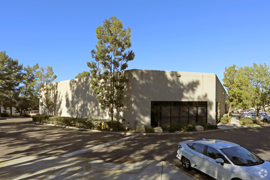 6451 El Camino Real, Carlsbad, CA for lease - Primary Photo - Image 1 of 1