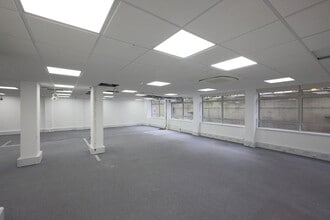 27-37 St. Georges Rd, London for lease Building Photo- Image 1 of 8