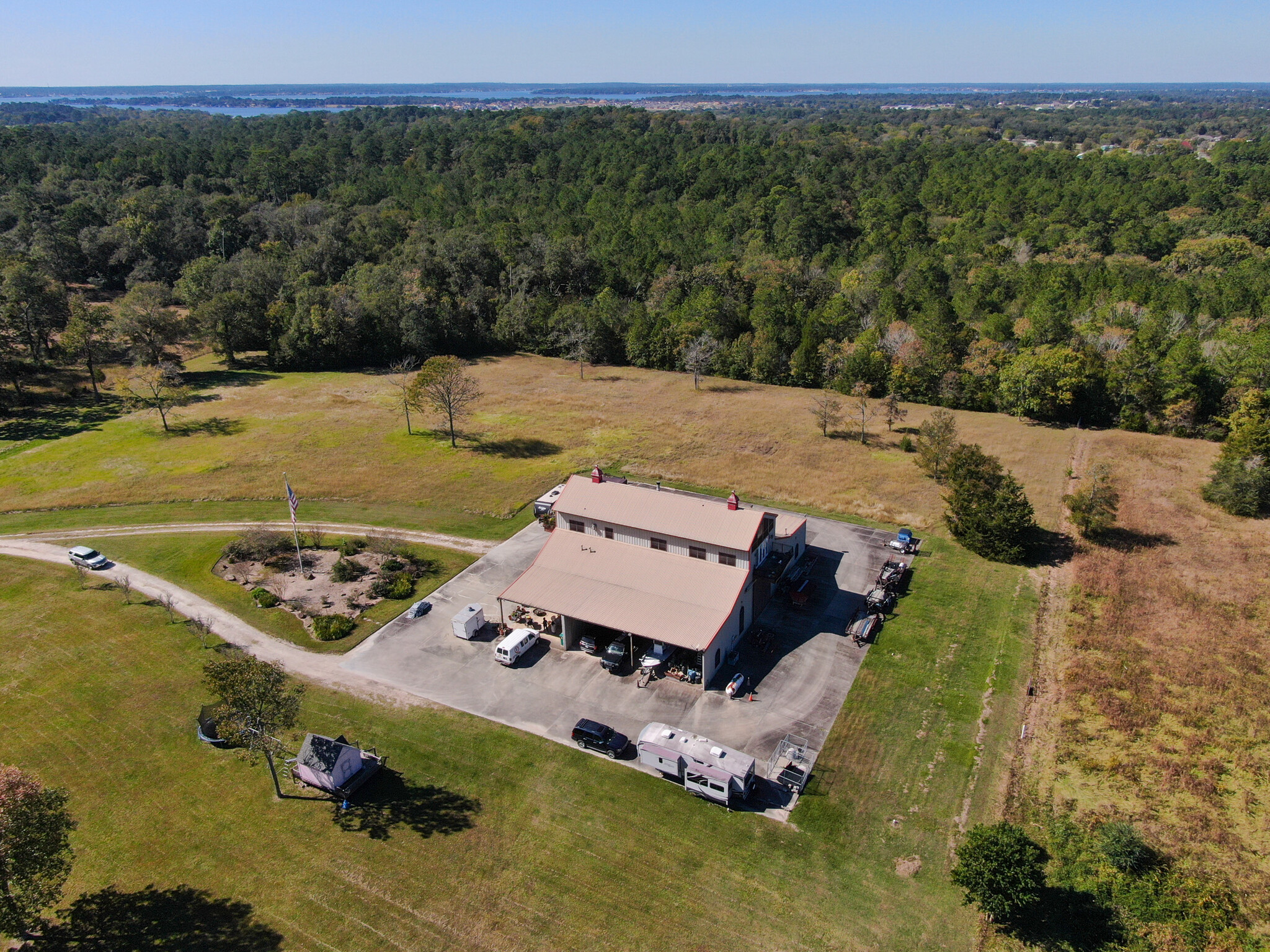 10890 FM 830 Rd, Willis, TX 77318 10890 FM 830 Willis Tx 77318