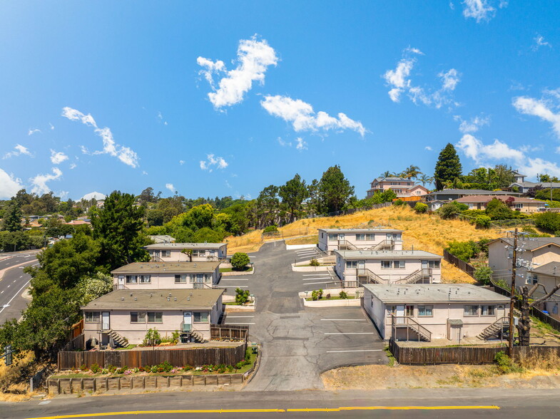 5249 Sobrante Ave, El Sobrante, CA for sale - Primary Photo - Image 2 of 20