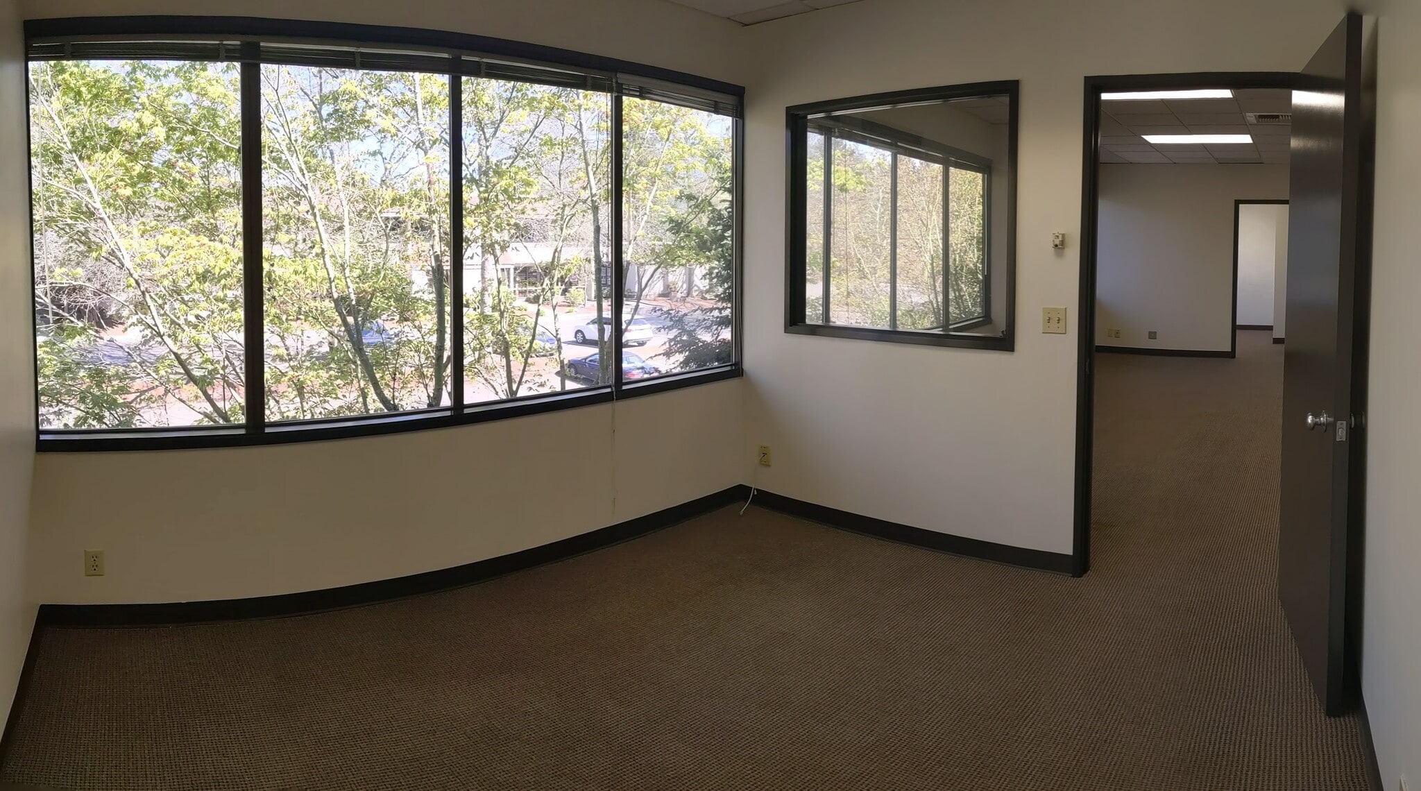 4002-4014 148th Ave NE, Redmond, WA for lease Interior Photo- Image 1 of 6