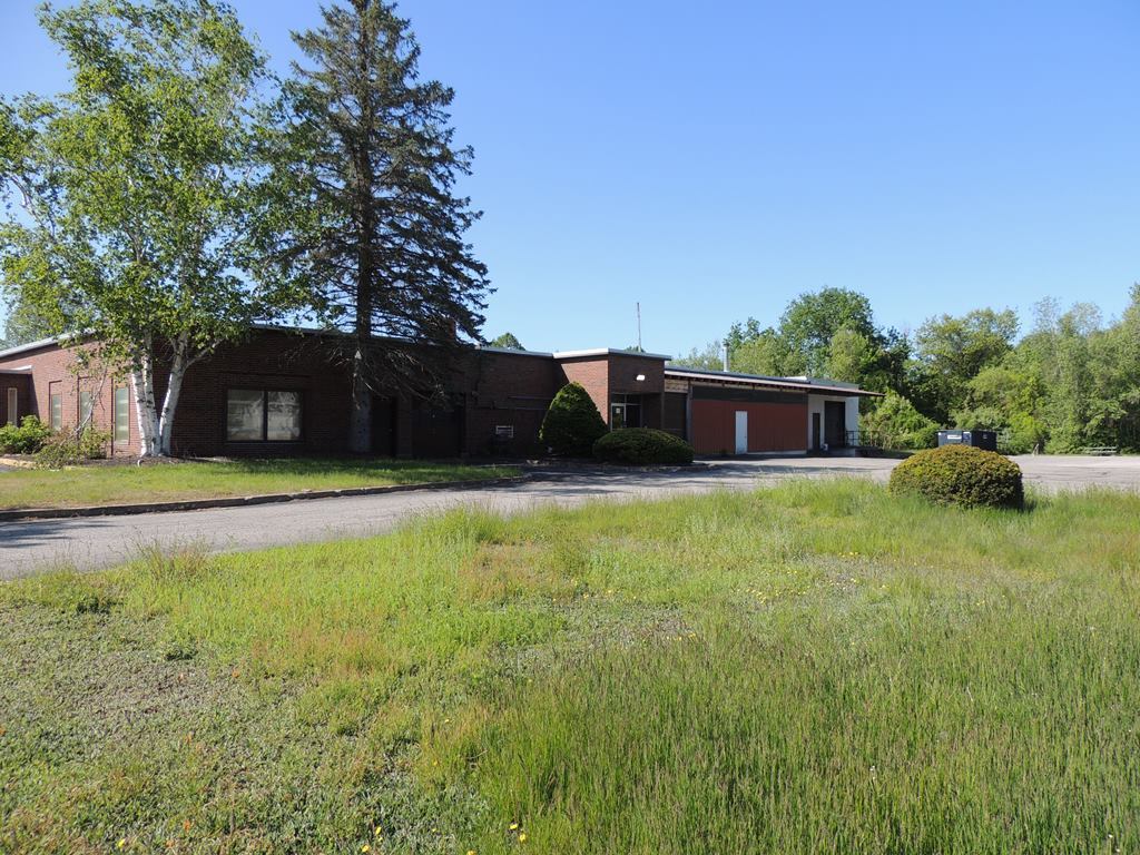 45 Primrose Dr S, Laconia, NH for sale Primary Photo- Image 1 of 1