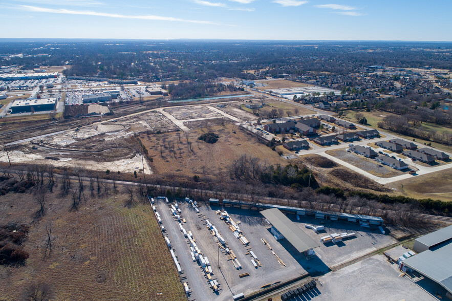 S Of 61st St, Broken Arrow, OK for sale - Aerial - Image 2 of 3