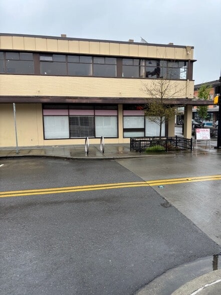 825 S 3rd St, Renton, WA for lease - Building Photo - Image 1 of 3