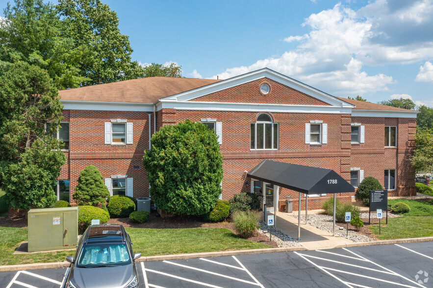 1788 Wilmington West Chester Pike, Glen Mills, PA for sale - Primary Photo - Image 1 of 1