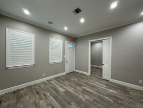 17134 N Eldridge Pkwy, Tomball, TX for lease Interior Photo- Image 2 of 17