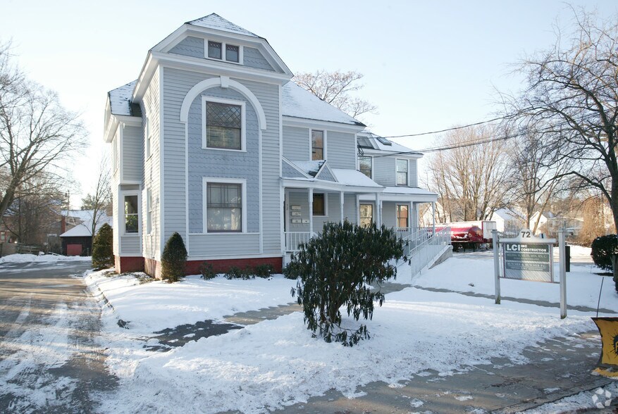 72 Bissell St, Manchester, CT for sale - Primary Photo - Image 1 of 1