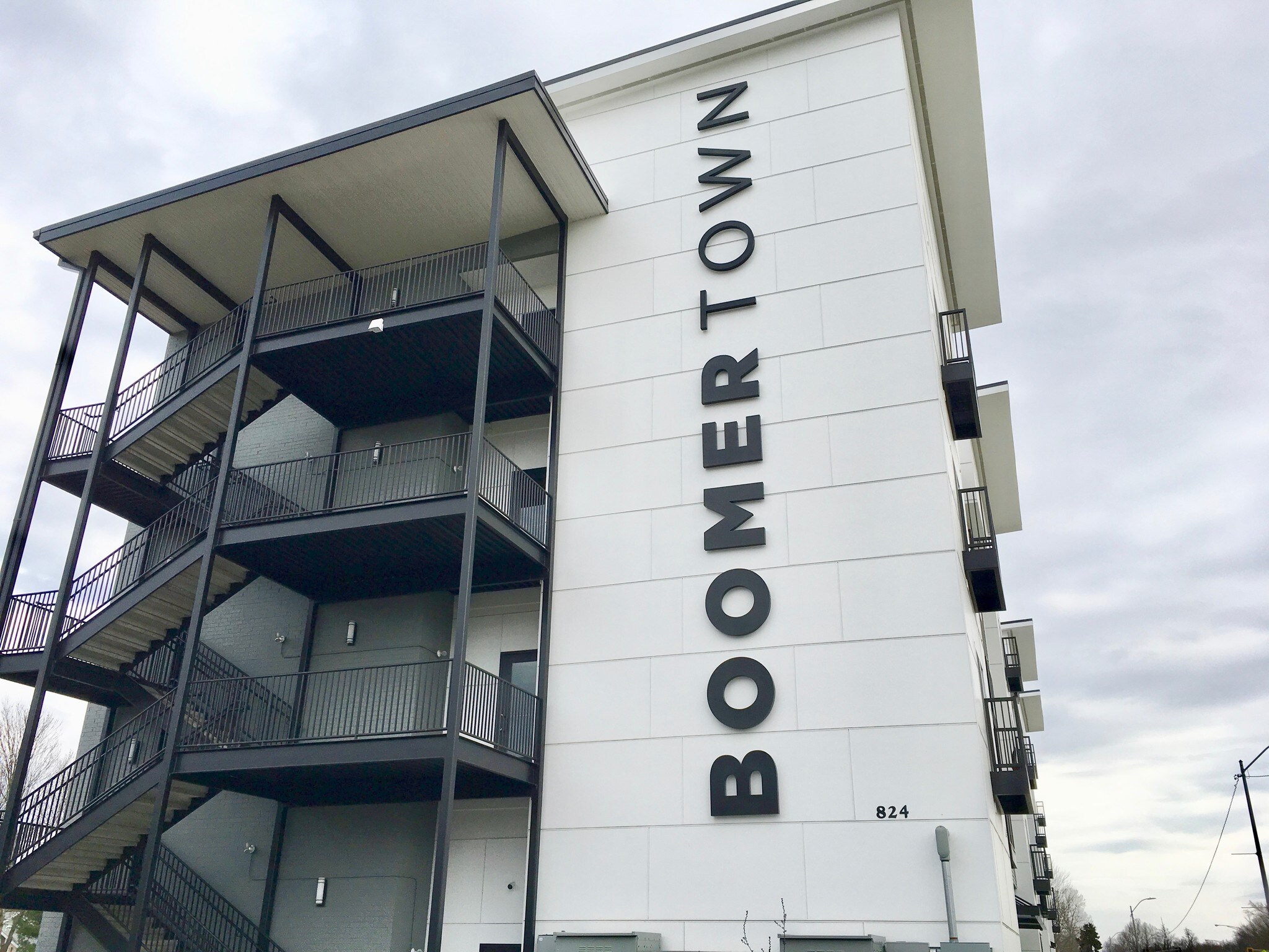 824 S National Ave, Springfield, MO for sale Building Photo- Image 1 of 1